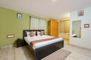 FabHotel La Palma Suites - Nr RMZ Eco world - 1