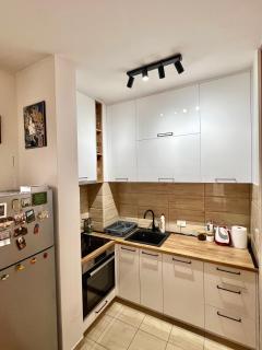 Bojovic's Apartment - Budva - 4