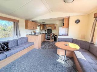 Dog-Friendly Caravan At Valley Farm Near To Clacton-On-Sea Ref 46361Bv - Great Clacton - 3