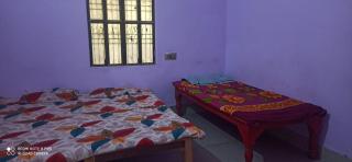 JMS Girls Hostel - 9