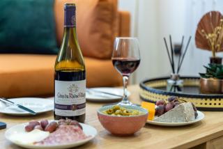 Stylish North Bay Apartment Beach & Town - Scarborough - 5