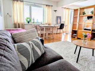 Beautiful apartment with seaview! Top 7th floor Free parking! - 2