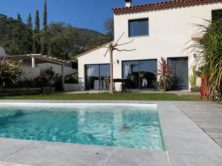 Bright Villa On Forest Edge In Cavalaire - Cavalaire-sur-Mer - 0