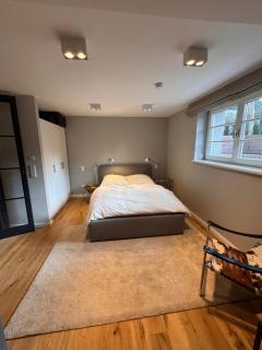 Neue 2 Zimmer Wohnung im Grünen mit Terrasse und Platz - Kleinmachnow - 4