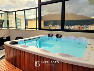 Apê 75 •Central, Jacuzzi, Academia, A/C, Vista Top - 5