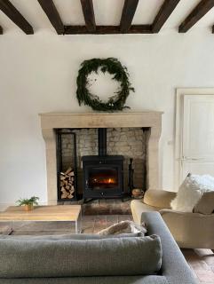Historic Manor Estate In The Heart Of Journet - 9