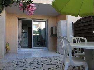 Studio Calme au Lavandou, 500m Plage, Piscine, Parking, Clim, Terrasse Privative, 4 Couchages - FR-1-803-7 - Le Lavandou - 3