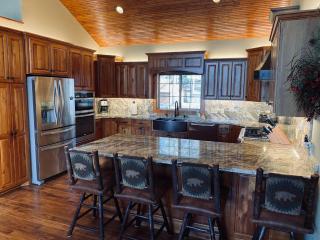 Happy Landing Cabin - 8