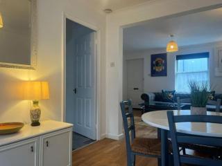 Bloomsaway FreeParking 2Bedrooms BN35IVY - 4