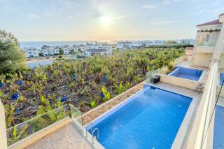 H&O Miki's Seaview House - Kissonerga - 4