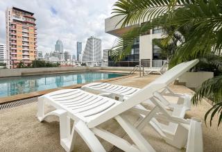 Nana SkyView Retreat 2 Bedroom 2 Bath Nana BTS - 3