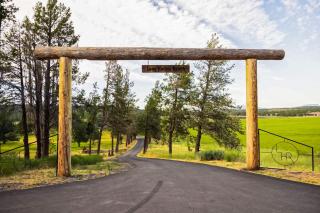 Long Hollow Ranch - The Bunk House - Sisters - 7