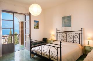 Villa Maria Lake View,7 minuti a piedi dal centro, parcheggio privato - Torri del Benaco - 1