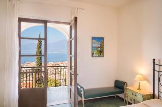 Villa Maria Lake View,7 minuti a piedi dal centro, parcheggio privato - Torri del Benaco - 7