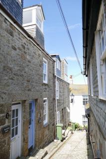 Silver Seahorse a classic fishermans cottage - St Ives - 9