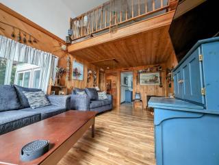 Kayak Cabin on Flanders Pond NEW - Sullivan - 8