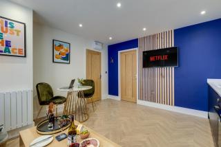 Stylish North Bay Apartment Beach & Town - Scarborough - 3