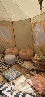 Romantic Glamping Bell tent with private unique bathroom - 7