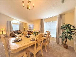 Restful 4br 3ba With Bbq, Heated Pool & Spa - Kissimmee - 1