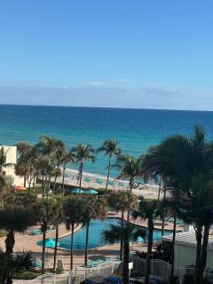 Ocean - Hollywood - 3