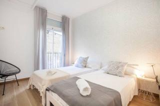 new apartment 4 pax front central station wifi - Valence - 5