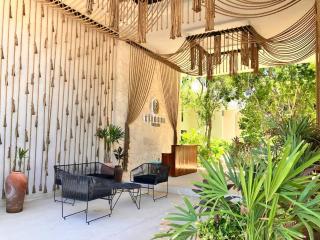 Tulum groups home for 7 guest with 2 bedrooms Balcony Common Pool Gym Yoga and mini Market Ximbal - Tulum - 0