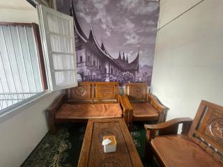 Villa Palacios Syari'ah Bukittinggi - Bukittinggi - 6