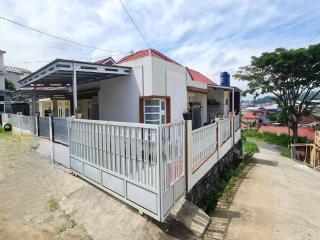 Villa Palacios Syari'ah Bukittinggi - Bukittinggi - 4