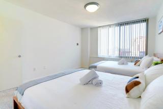 Modern & Spacious 2BR Apartment at Crystal city - Arlington - 9