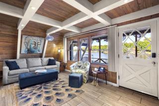 Sunrise Oasis - Enjoy Lakefront Living - Sunrise Beach - 5