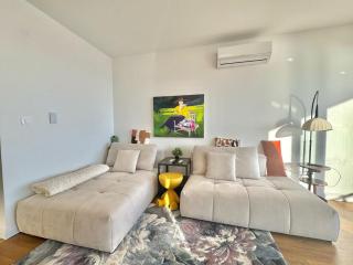 Apartments Azimut Rezevici - 2