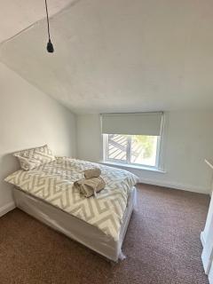 Maisonette Central Gloucester Rd - Bristol - 5