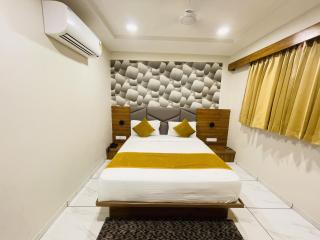 hotel avenue lake - Ahmedabad - 6