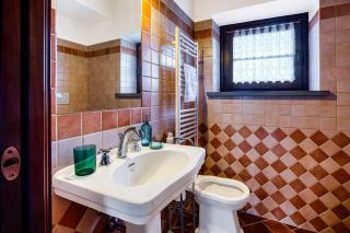 GuestHost - Il Glicine, apt with garden and pool - Gioiella - 1