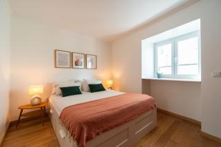 Apt with private terrace 250m to Largo Intendente - Lisbon - 3