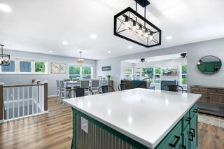 The Lake Shack - Waterfront Life - Camdenton - 1