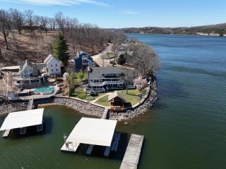 The Tiki House - Stay for 28 - Osage Beach - 0