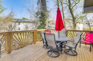 2 Mi to Branson Landing Quiet Home with Lake View - Branson - 8