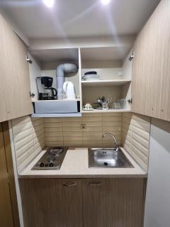 Sissy's Boutique Apartments - 7