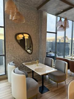 Vertus Hotel and Suites - Benin-Stadt - 4