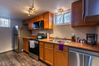 Charming 2 Bed Start Your Denver Adventure - 1