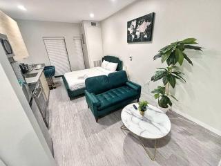 Emerald Haven - Des Moines - 9