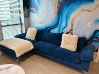 Lightning Luxe Retreat - Des Moines - 8