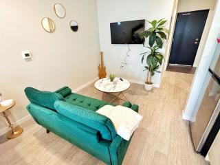 Tranquil Escape (211) - Des Moines - 6