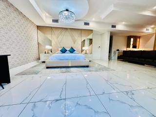 H & H Boutique & SPA - Roodepoort - 2