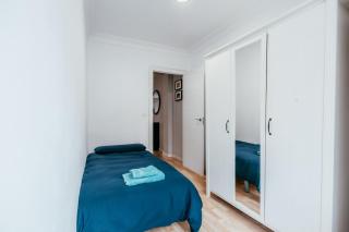 Queen Apt, 2min to Beach, Terrace, 3BD, 6PAX - Valence - 8