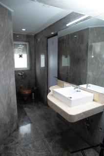 Hotel Jayshree By Anantaay Hotels Near Domestic Airport - Mumbai - 2