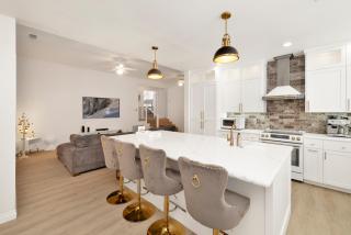 Castlewood Retreat at Big Bear Central Modern Family Chalet - Big Bear Lake - 3