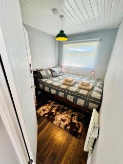 50 Toledo, Selsey Country club - 8