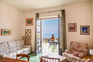 Villa Maria Lake View,7 minuti a piedi dal centro, parcheggio privato - 0